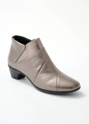 BOOTS - OLORIANE